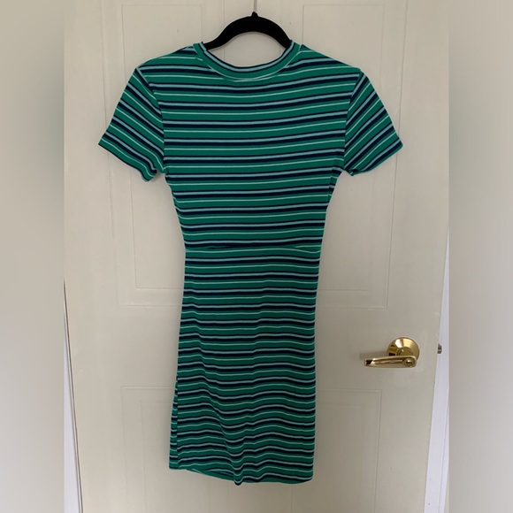 Bluenotes Green Striped Dress - Picture 2 of 6